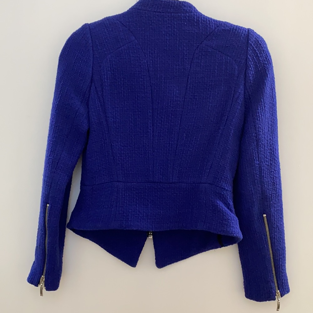 Jacket - Picture 5 of 6